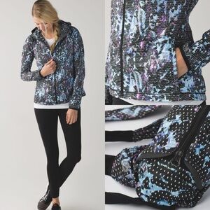 Lululemon Back Pack It Jacket Floral Spot Size 4 Running Coat Lightweight Active